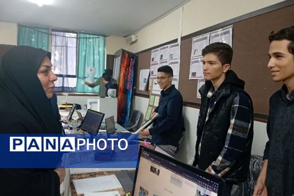 نمایشگاهی از دستاوردهای استعدادهای درخشان