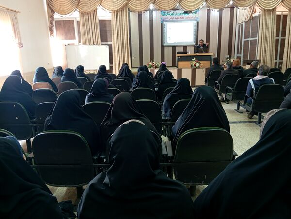 کارگاه‌های آموزش اولیاء دانش‌آموزان شهرستان بن 