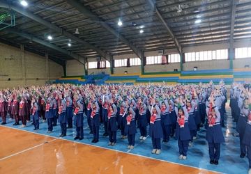 یاوران انقلاب؛ پیشتازان مقاومت، آینده‌سازان ایران