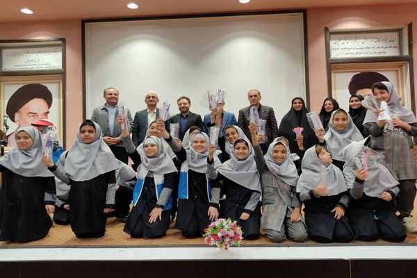 اجرای طرح «وارنیش  فلوراید تراپی » در مدارس ابتدایی استان اردبیل