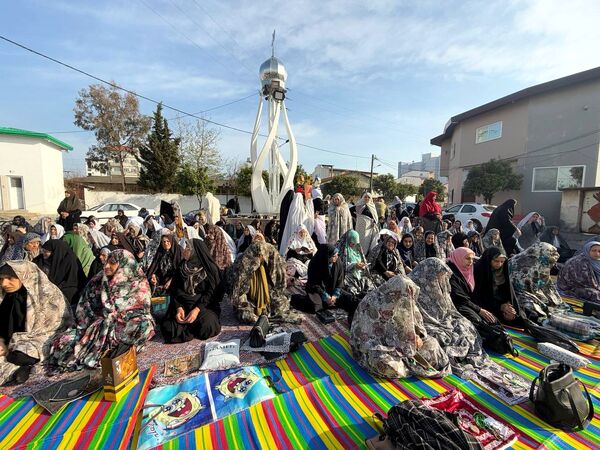 اقامه نماز عید فطر در ایزدشهر