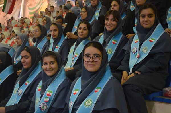 همایش سالروز تاسیس سازمان دانش‌آموزی با اجرا و حضور ۱۵۰۰ دانش‌آموز پیشتاز در پایتخت