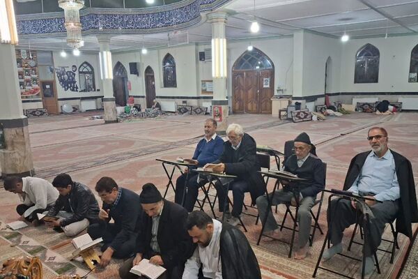  حضور رئیس آموزش‌و‌پرورش فیروزکوه در اعتکاف