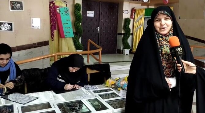 نمایشگاه دست‌سازه‌های هنری دانش‌آموزان در کانون مریم قم