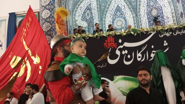 مراسم شیرخوارگان حسینی در مصلی بزرگ امام علی(ع) شهرستان ساوه
