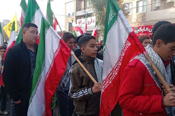 تشییع پیکر شهید مدافع حرم رضا مرادی در باقرشهر 