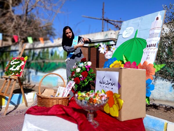 جشن اعیاد شعبانیه در هنرستان تلاش