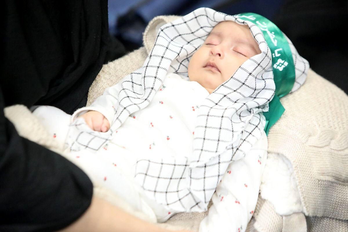 مراسم شیرخوارگان حسینی در صفادشت 