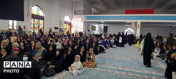 اجتماع بزرگ «مادر و دختری» در بندرعباس با حضور خادمان رضوی