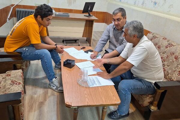 فعالیت مرکز انتخاب رشته کنکور رهمنون اداره آموزش و پرورش کهریزک