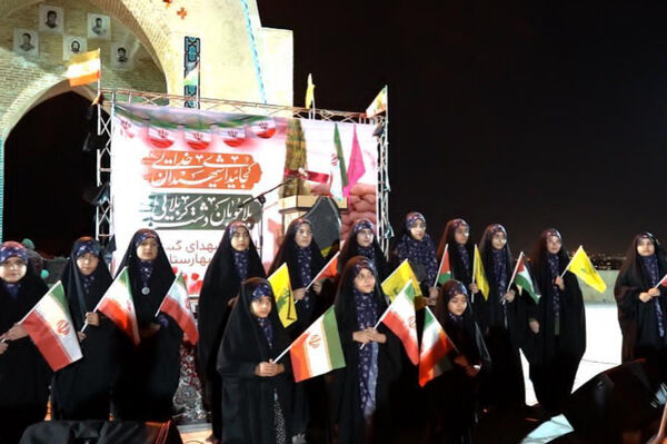 برگزاری یادواره شهدای گمنام در شیراز