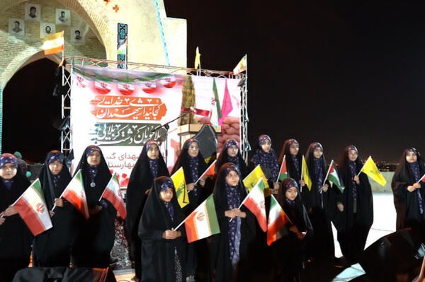 برگزاری یادواره شهدای گمنام در شیراز