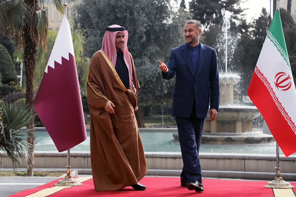 دیپلمات شهید
