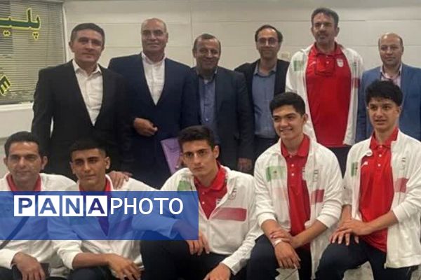 آیین بدرقه کاروان ورزشی دانش‌آموزی مسابقات جهانی صربستان به میزبانی آموزش‌و‌پرورش ناحیه دو شهرری 