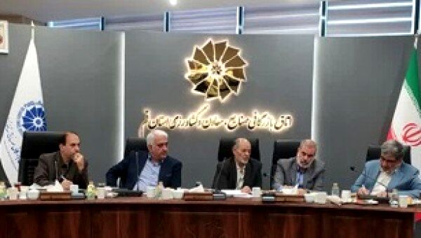 تجهیز مدراس ‌به پنل‌های خورشیدی و راه‌اندازی دانشگاه‌‌ فرهنگیان در تمام استان‌ها در دستور‌کار خیرین مدرسه‌ساز
