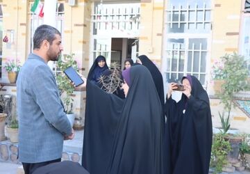 بازارچه فجر، بستر تجربه‌ی کارآفرینی برای دانش‌آموزان صدرا