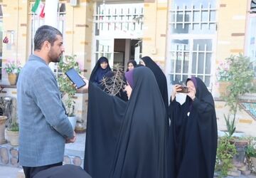 بازارچه فجر، بستر تجربه‌ی کارآفرینی برای دانش‌آموزان صدرا