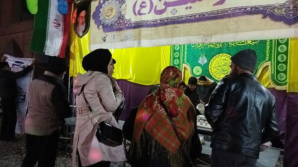 حضور نوجوانان و جوانان در فعالیت موکب امیر المومنین نیشابور 