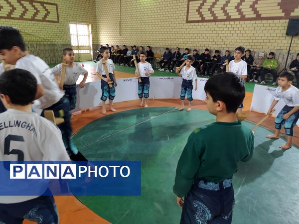 نمایش اقتدار در مدرسه میثم رشت