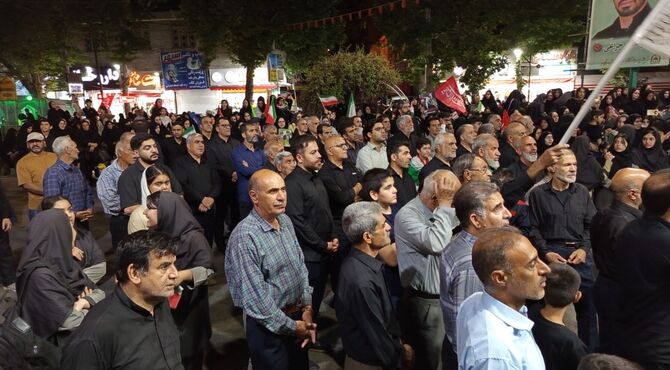 دانش‌آموزان و فرهنگیان لرستانی در سوگ رهبر شهید، همدل و هم‌صدا شدند