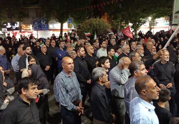 دانش‌آموزان و فرهنگیان لرستانی در سوگ رهبر شهید، همدل و هم‌صدا شدند
