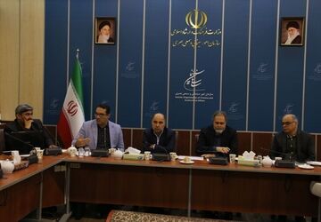 سینما می‌تواند از ظرفیت‌های دانشگاه استفاده کند
