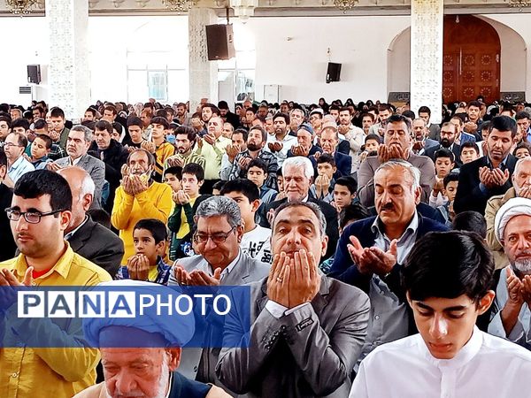 نماز جمعه در کاشمر