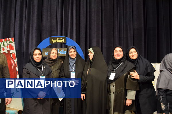 اختتامیه بیست‌وهفتمین جشنواره قصه‌گویی در کانون پرورش فکری کودکان و نوجوانان البرز 