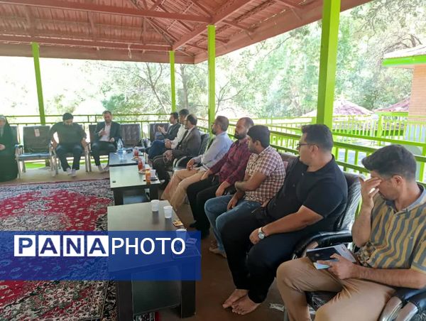 جلسه هماهنگی طرح ملی نهضت سلامت در اردوگاه شهید بهشتی یاسوج