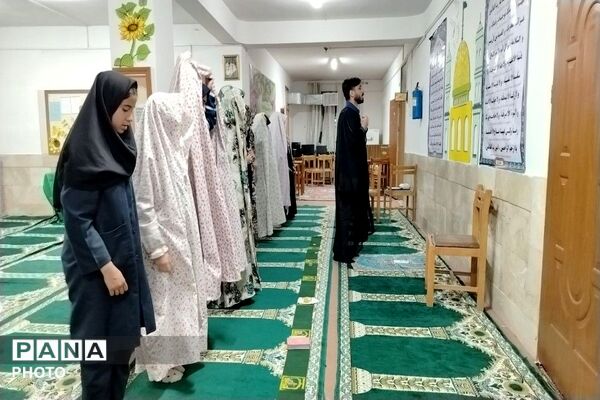 ضیافت افطاری در آموزشگاه شهید مجید دهنوی نیشابور