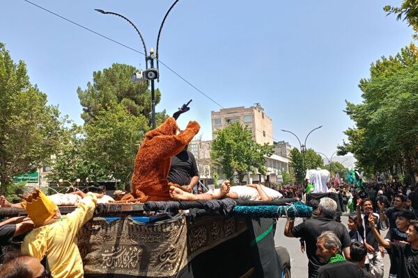 عزاداری به سبک نمادین