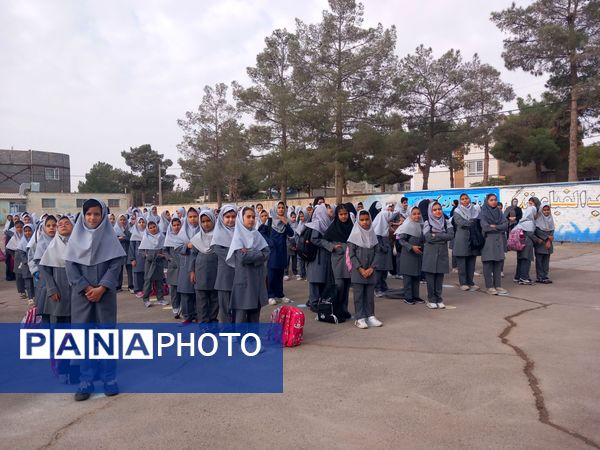 مراسم آغاز سال تحصیلی جدید در دبستان توحید 