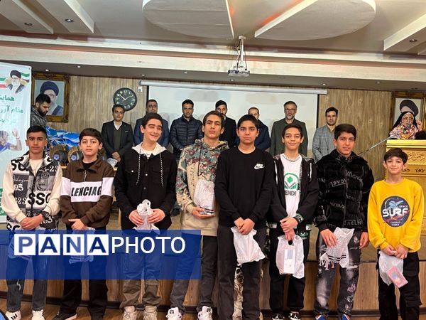 همایش تجلیل از مقام آوران و تلاشگران عرصه تربیت بدنی شهرستان قدس