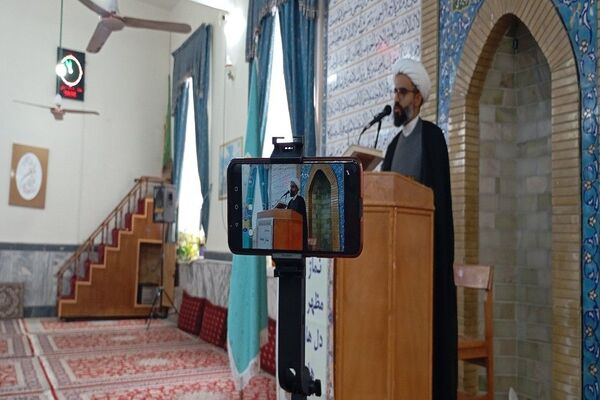 اقامه نماز جمعه در شهر بار نیشابور