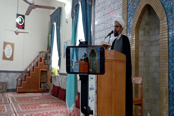 اقامه نماز جمعه در شهر بار نیشابور