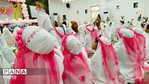 شکوه بندگی هزار روزه‌اولی در مصلی رودبار جنوب