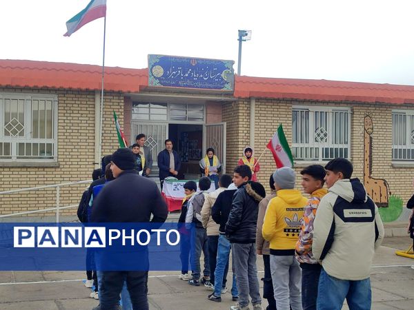 نغمه‌های آزادی در آوای دانش‌آموزان روستای درخت سنجد 