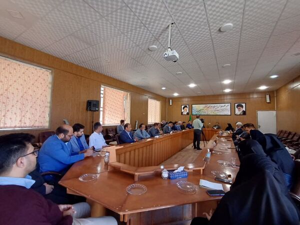 ساخت اردوگاه تربیتی دانش‌آموزی شهر زرقان اولویت مدیرکل آموزش و پرورش استان فارس