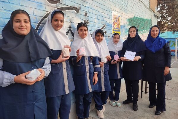 لبخند و شور نوجوانی، نشاط مدارس شهرستان قدس در ۱۳ آبان 