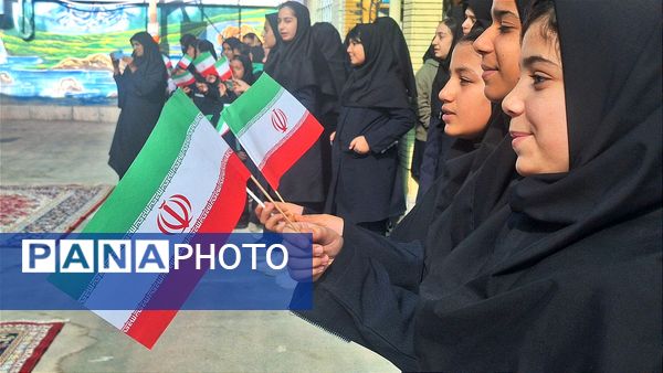 گرامیداشت هفته تربیت بدنی در دبیرستان فیاض 