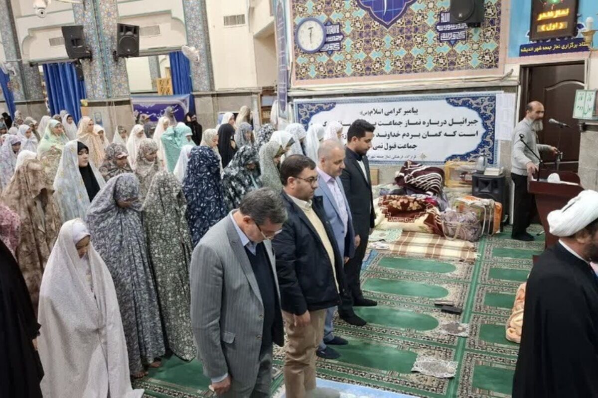 ۵۳۹۱ دانش‌آموز شهریاری در آیین معنوی اعتکاف شرکت کردند