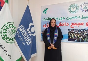 دانش‌آموزان منتخب دختر و پسر در مجمع استان حاضر شدند