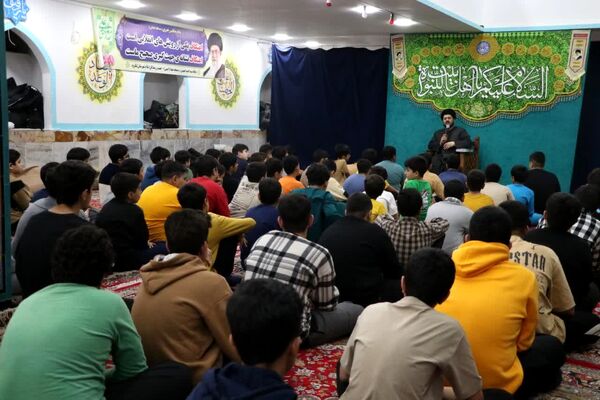 اعتکاف دانش آموزی در مساجد لنگرود