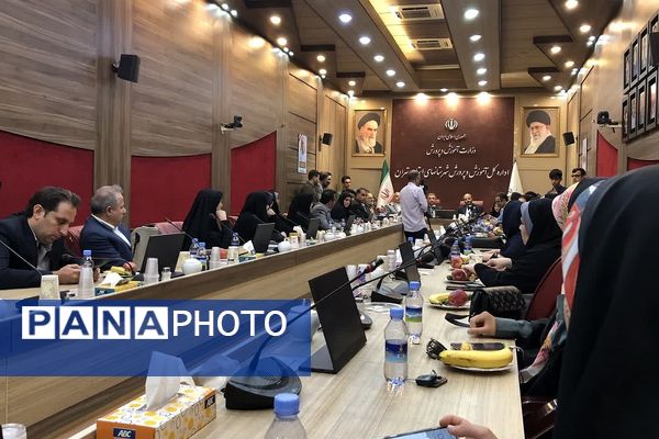 مراسم تقدیر از سفیران مدرسه سازی در اداره کل آموزش و پرورش شهرستانهای استان تهران 