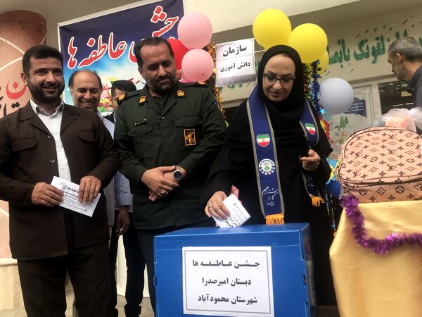 زنگ عاطفه‌ها در دبستان امیرصدرا روحی فرد پور محمودآباد 