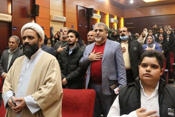 تجلیل از مقام مادر و گرامیداشت مقام حضرت فاطمه(س) در جشن روز مادر دانشگاه آزاد فیروزکوه