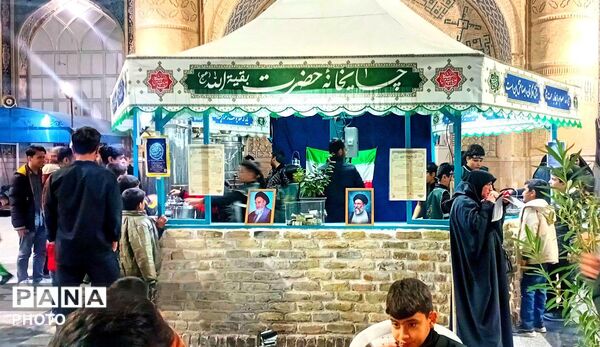 مراسم عزای رهبر انقلاب (ره) درتربت حیدریه