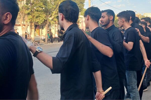 برگزاری مراسم «شاه حسین گویان» اربعین در شهرستان تکاب