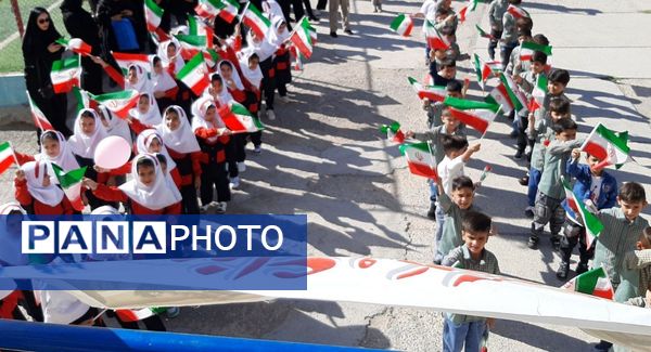 جشن شکوفه‌ها در دبستان‌های شهرستان ایلام 