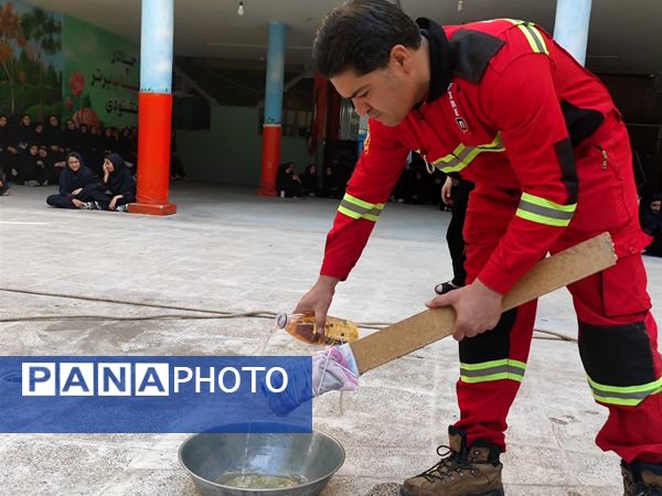 آتش‌نشان نماد عشق و جوانمردی